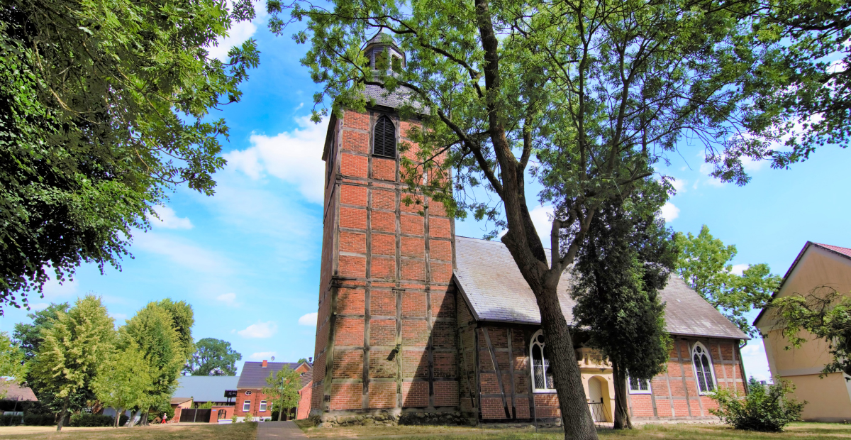 Dorfkirche Weisen Groß Breese